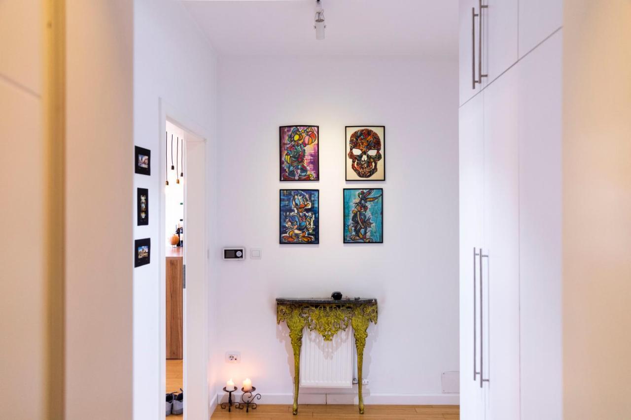 Modern Apartment With A View Feels Like Home Приштина Экстерьер фото